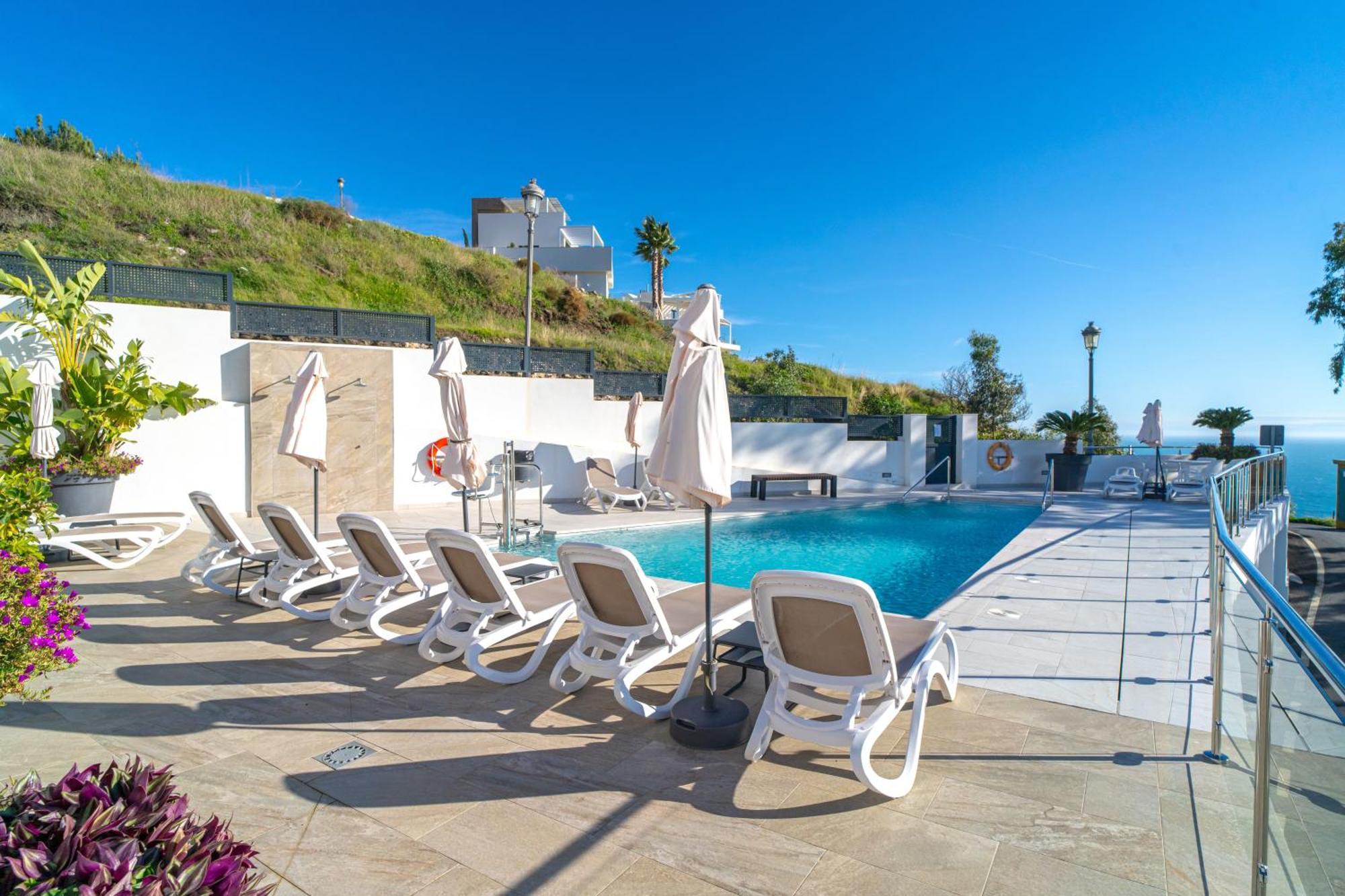 Penthouse Balcon Del Mar 121 Casasol Apartment Nerja Exterior photo